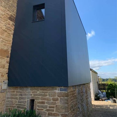 Pose de bardages en bois, composite, aluminium ou en métal en Wallonie